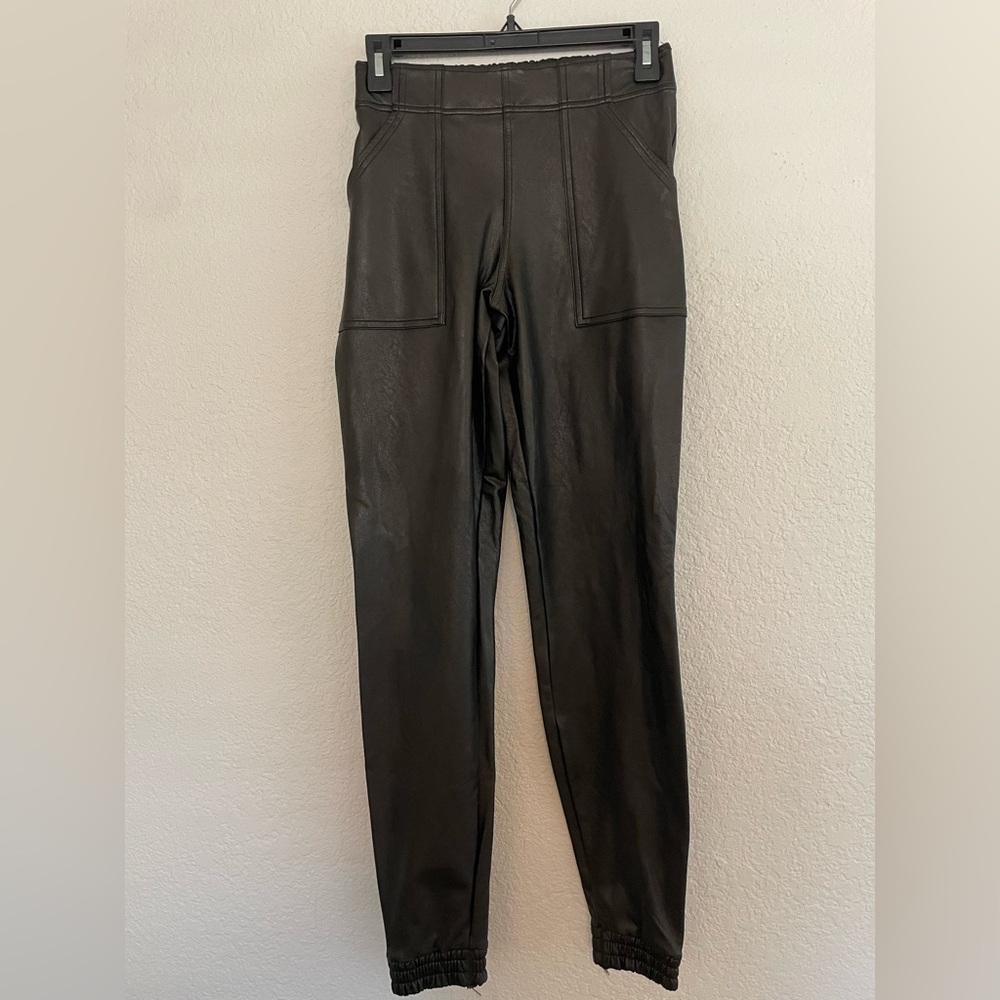 SPANX Women’s Faux Leather Pull-on Black Pants